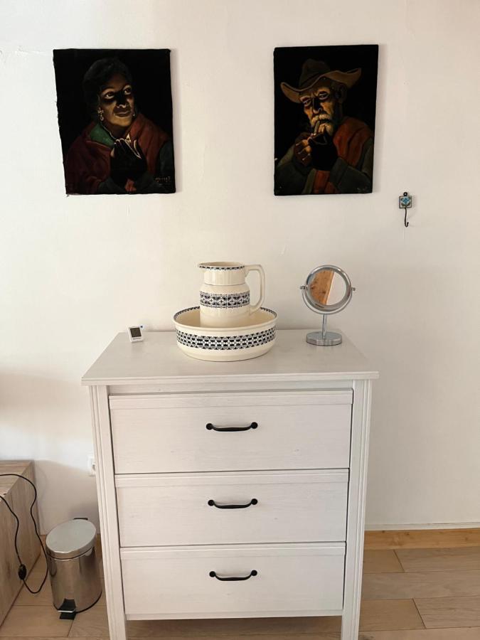 Chambre Papillon Avec Acces Terasse 라 뇌브빌 외부 사진