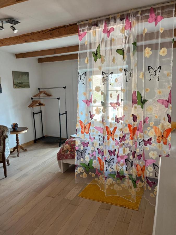 Chambre Papillon Avec Acces Terasse 라 뇌브빌 외부 사진